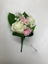 Small Bud Cluster Buttonhole