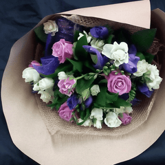 Vintage Posy – Florist’s Choice